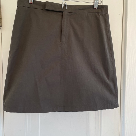 Banana Repulic mini skirt - Picture 5 of 5